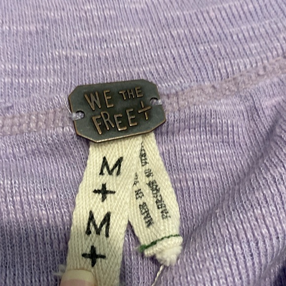 2 items!!FreePeople and purple We the free size medium - Picture 5 of 5